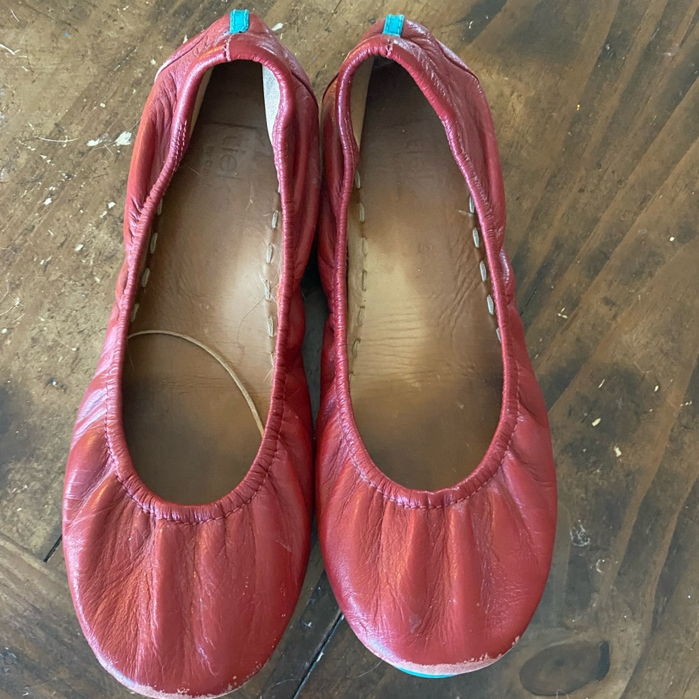 Red Tieks Ballet Flats - size 9